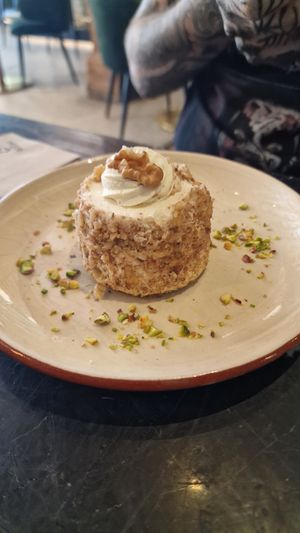 Carrot cake at Velada in Barcelona