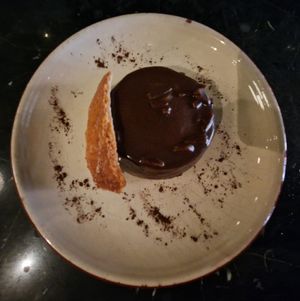 Pastís de xocolata at Velada in Barcelona