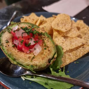Abacate quente at Velada in Barcelona