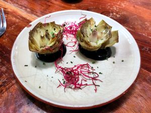 Artichoke hearts at Velada in Barcelona
