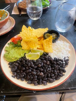 Guacamole bowl at Velada in Barcelona