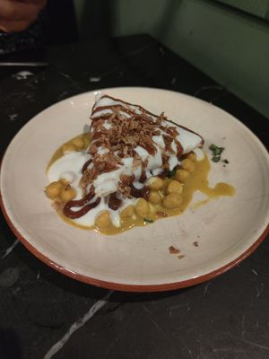 Samosa at Velada in Barcelona