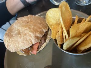 Burger & chips  at Velada in Barcelona