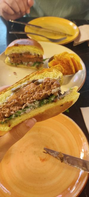 Truffle Burger 🤤 at Velada in Barcelona