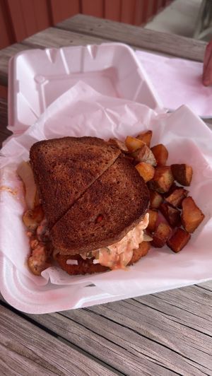 Vegan Ruben *Amazing!*  at Walt & Marie's Country Market & Cafe in Paw Paw
