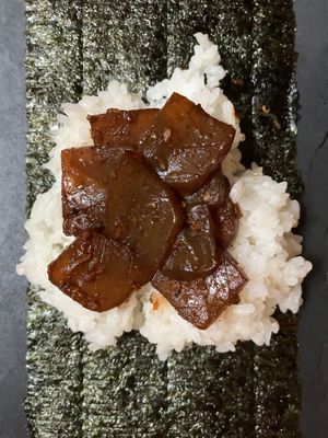 Spicy Konjac Onigiri at Sasurai Onigiri in Torun