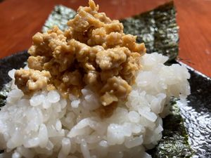 Tofu soboro onigiri at Sasurai Onigiri in Torun