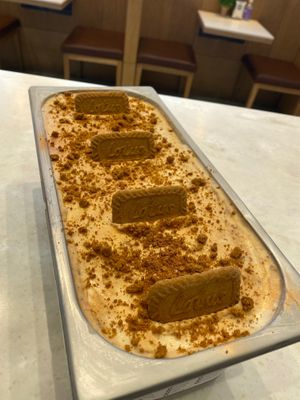 Vegan oat biscoff  at Minted Ice Cream in Glasgow