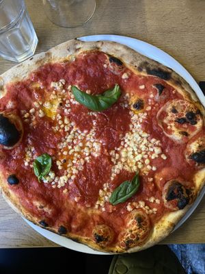 Pizza Marinara   at L'Epizzeria fredo in Ajaccio