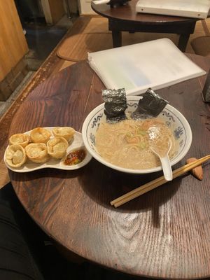 Recommend ramen and spicy Gyoza  at Yakuzenshokudo Chabuzen in Tokyo