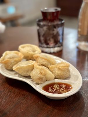 Garlic Gyoza   at Yakuzenshokudo Chabuzen in Tokyo