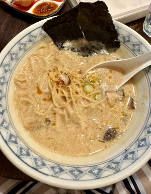   at Yakuzenshokudo Chabuzen in Tokyo