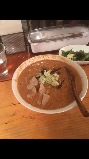 Nirvana curry ramen at Yakuzenshokudo Chabuzen in Tokyo