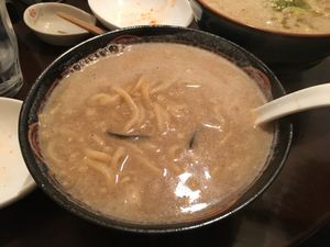 Curry ramen at Yakuzenshokudo Chabuzen in Tokyo