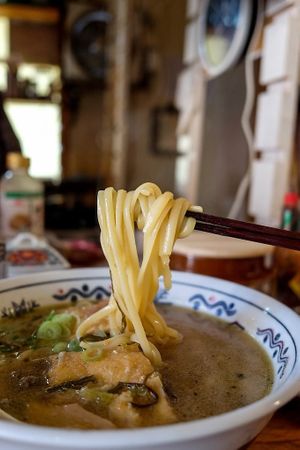 The ramen is chewy and delicious at Yakuzenshokudo Chabuzen in Tokyo