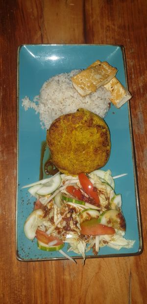 Molas Reo (Patty from Tempeh and Coconut) at Warung The Brothers in 