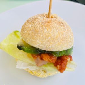  at Lounge & Dining G in Tokyo