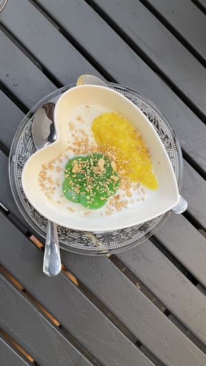 Köstliches Veganes Dessert mit Kokosmilch  at Xinh City in Paderborn