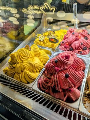 Two options available: passion fruit, and forest fruits at Mona Lisa L' Atelier Del Gelato - Athens in Athens