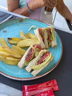Vegan club   at Pure in Corfu