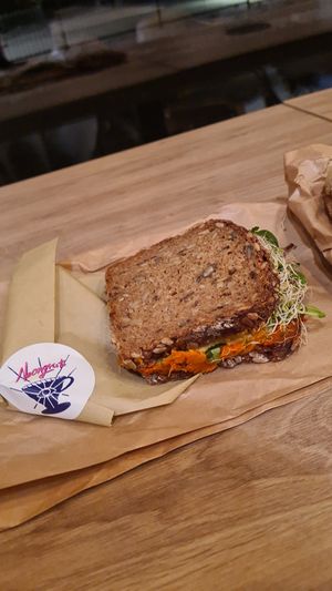 Hummus Sandwich at Papegoye in Oslo