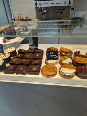 Cookies and brownies at Chök - Valencia in Valencia