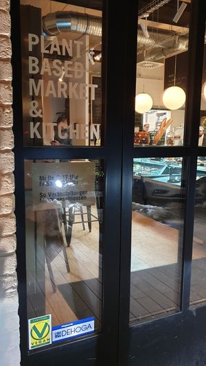  at Deerbrook Kitchen in Koenigstein