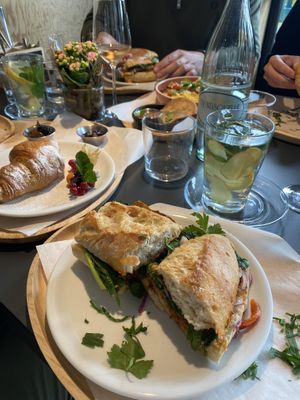   at Deerbrook Kitchen in Koenigstein