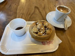 Apricot pastry and a macchiato with soy milkk  at So Natural in Milan