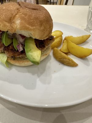 Went back for a vegan burger photo 🤤  at Whitely Kyoto in Kyoto