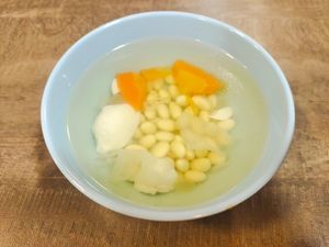 Free soup at SuManYuan 素满园 - People's Park Centre in Central Singapore