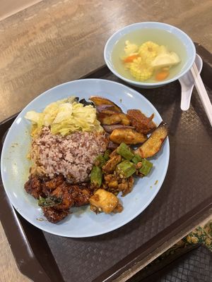   at SuManYuan 素满园 - People's Park Centre in Central Singapore