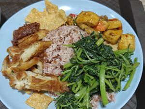 Economic rice at SuManYuan 素满园 - People's Park Centre in Central Singapore