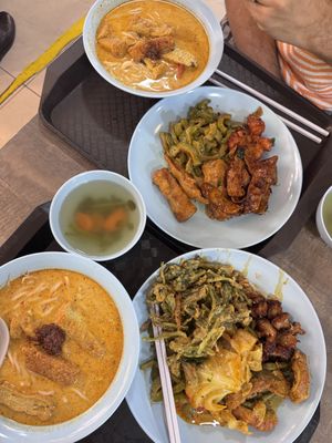   at SuManYuan 素满园 - People's Park Centre in Central Singapore