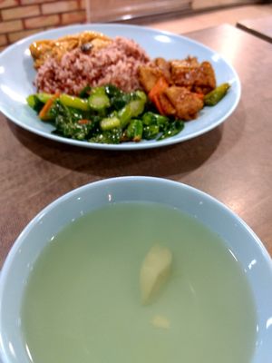 Fi's at SuManYuan 素满园 - People's Park Centre in Central Singapore