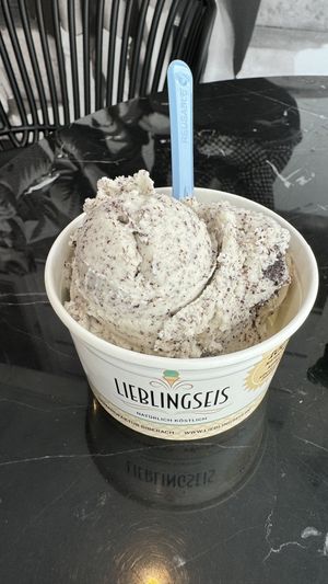 Mohn   at Lieblingseis Eissalon in Ulm