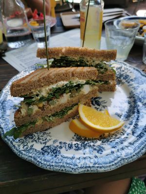 Vegan club at In Kannen & Kruiken in Breda