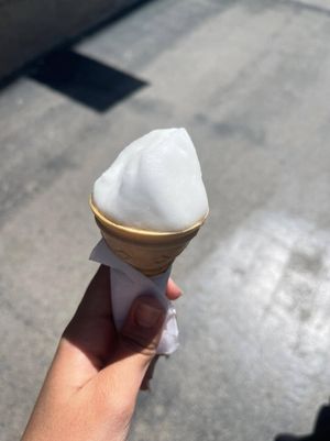 Lemon Flavor at Dolce Fantasia Gelateria Italiana in Budapest