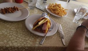 Vegan souvlaki, vegan gyros and French fries at Star Fast Food in Rhodes