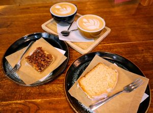 Cakes + Coffee at Caffénation goes Koco in Antwerpen