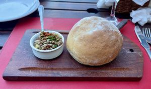 Bread with lentil dip  at Pura Vida in El Calafate