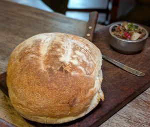 Bread service at Pura Vida in El Calafate