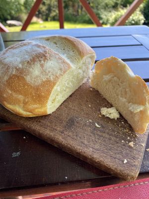 House-baked bread for every table at Pura Vida in El Calafate