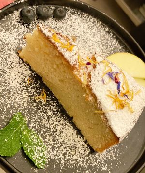 Zitronenkuchen 🌱   at Tipu in Mannheim