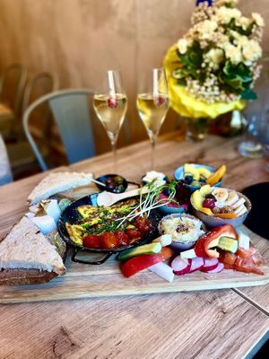 Goodies Platte für 2 mit Secco   at Tipu in Mannheim