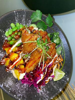 Peanut Explosion mit knusprigen Austernpilzen   at Tipu in Mannheim