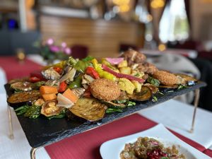 Vegetarische Platte für 2 Personen (Vegan )  at Royal Lebanon in Giessen