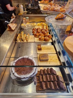 Inside at Origin - Coffee Shop Végétal in Strasbourg