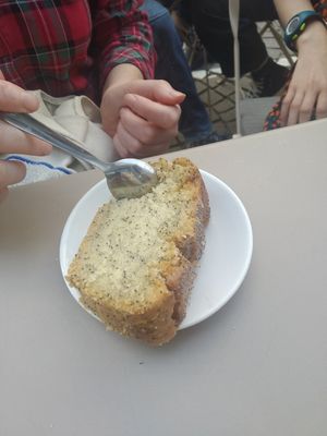 Cake citron pavot at Origin - Coffee Shop Végétal in Strasbourg