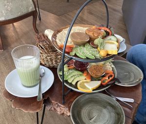 2x veganes Frühstück + Matcha-Latte mit Hafermilch  at Fachwerk Café in Paderborn